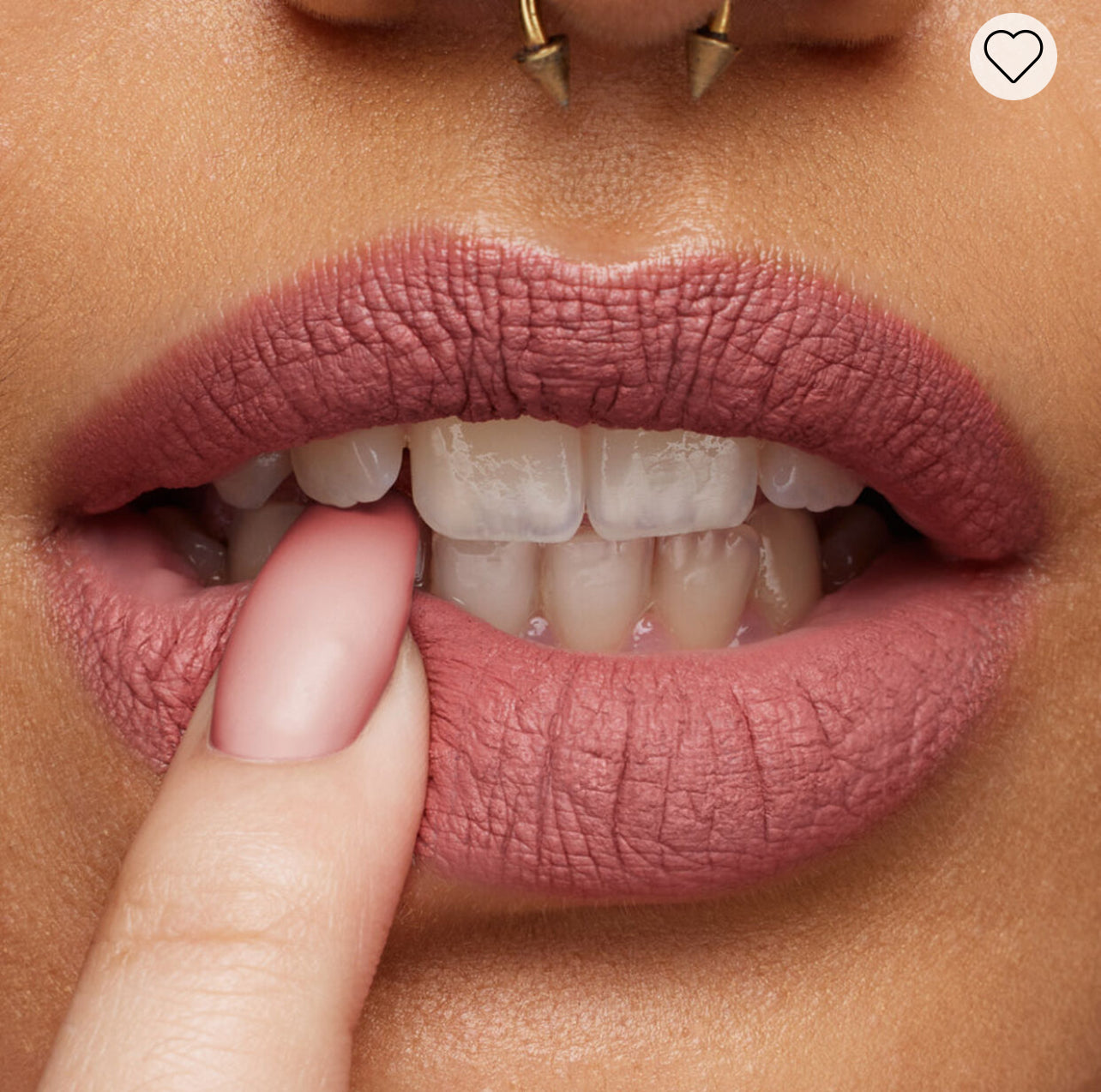 Huda Beauty Liquid Matte Ultra-Comfort Transfer-Proof Lipstick shade Sweet Talker — Full Size
