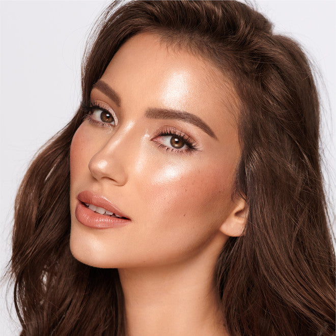 Charlotte Tilbury Beauty Light Wand shade Peachgasm — Full Size